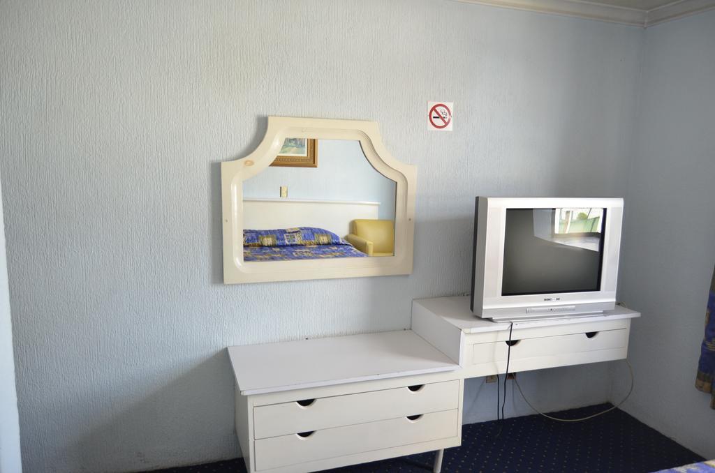 Hotel San Jeronimo Inn Toluca Exteriör bild