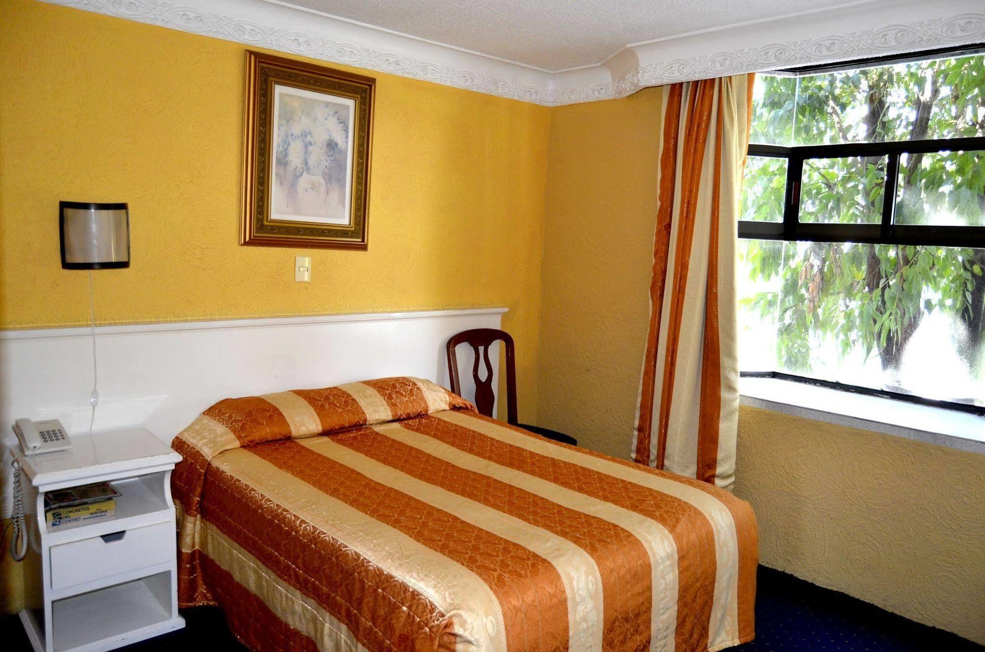 Hotel San Jeronimo Inn Toluca Exteriör bild